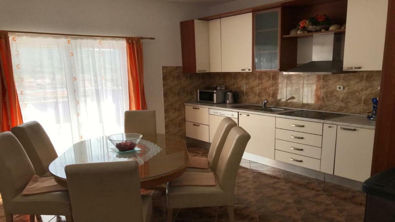 Apartments Sea Star Ivana Marina Exterior foto